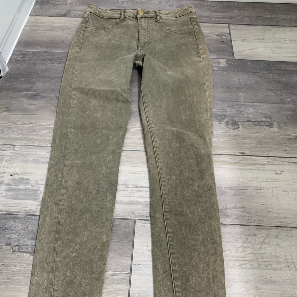 Women’s American eagle sky high jegging
